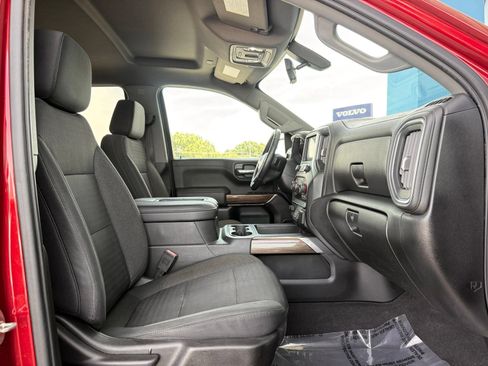 Used 2019 Chevrolet Silverado 1500 LT Trail Boss AWD/4WD image 27