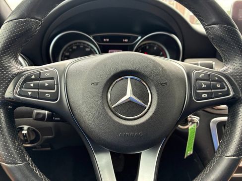 Used 2019 Mercedes-Benz GLA 250 4MATIC image 30