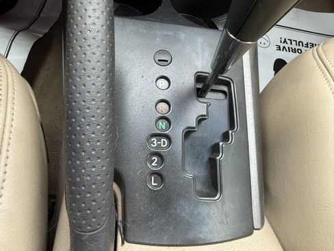 Used 2009 Toyota RAV4 Limited w/ Limited Extra Value Pkg FWD image 32