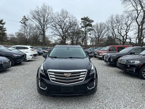 Used 2017 Cadillac XT5 Luxury AWD/4WD image 2