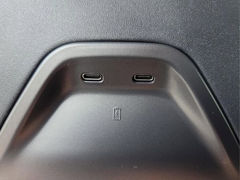 New 2026 Lincoln Nautilus Premier AWD/4WD image 12