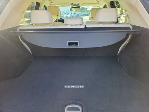 Used 2023 Genesis GV70 2.5T image 8