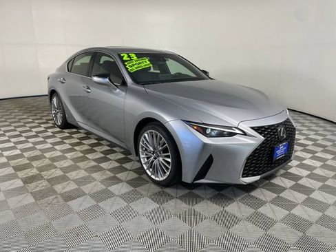Used 2023 Lexus IS 300 AWD w/ Premium Package image 18