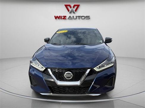 Used 2021 Nissan Maxima 3.5 SV w/ Floor Mat Group image 2