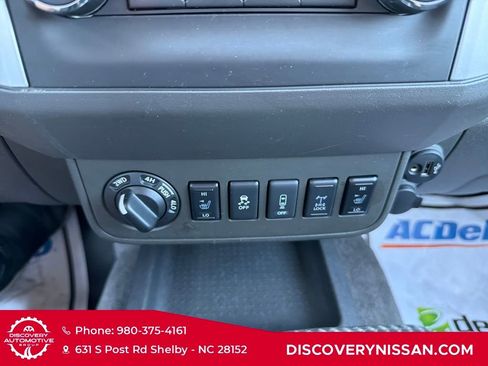 Certified 2018 Nissan Frontier PRO-4X image 19