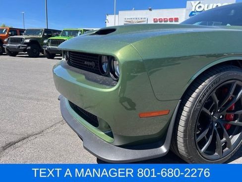 Used 2023 Dodge Challenger SRT Hellcat RWD image 18