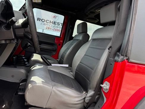 Used 2009 Jeep Wrangler X AWD/4WD image 4