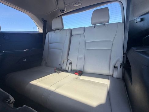 Used 2022 Honda Pilot EX-L image 22