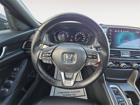 Used 2022 Honda Accord Sport image 12