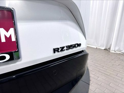 Used 2026 Lexus RZ 350e 2WD w/ Accessory Package (Z1) image 33