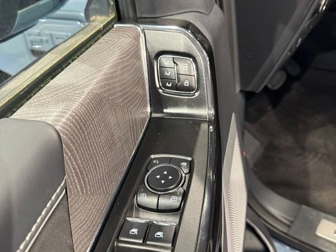 Used 2023 Ford F150 Lightning Platinum AWD/4WD image 14