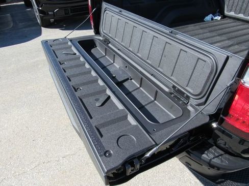 New 2026 GMC Canyon Elevation w/ Convenience Package image 31