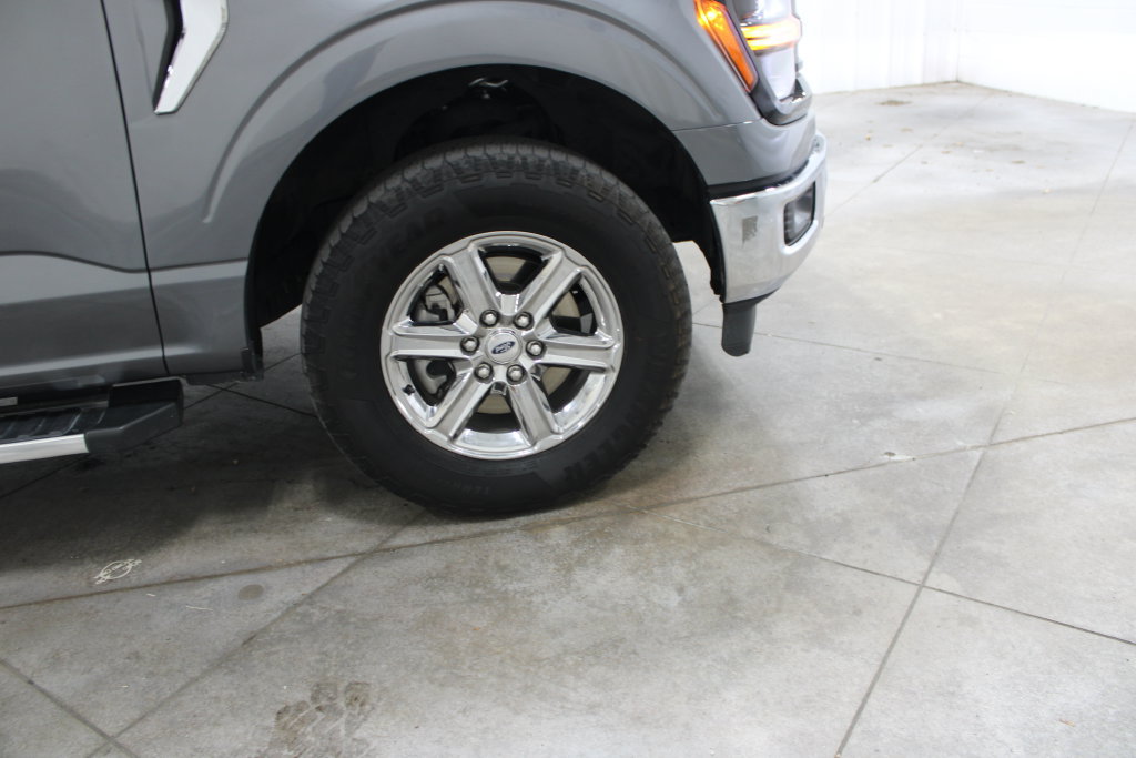 Used 2025 Ford F150 XLT w/ Equipment Group 301A Standard AWD/4WD image 18