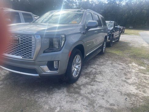 Certified 2024 GMC Yukon Denali image 3