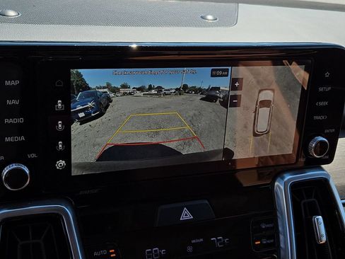 Certified 2023 Kia Sorento SX Prestige AWD/4WD image 22