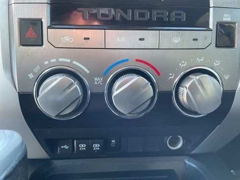 Used 2020 Toyota Tundra SR5 w/ SR5 Upgrade Package image 19