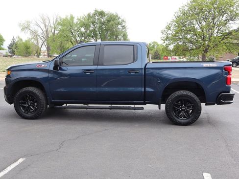 Used 2022 Chevrolet Silverado 1500 Custom Trail Boss w/ Safety Confidence Package AWD/4WD image 9