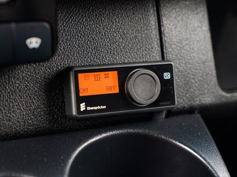 Used 2022 Mercedes-Benz Sprinter 2500 image 41