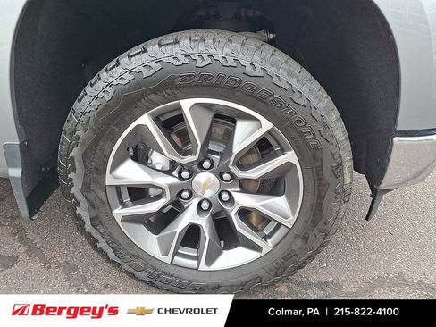 Certified 2024 Chevrolet Silverado 1500 LT AWD/4WD image 10