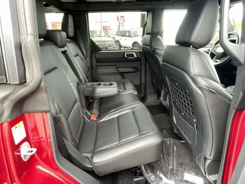 New 2025 Ford Bronco Badlands w/ Sasquatch Package AWD/4WD image 21