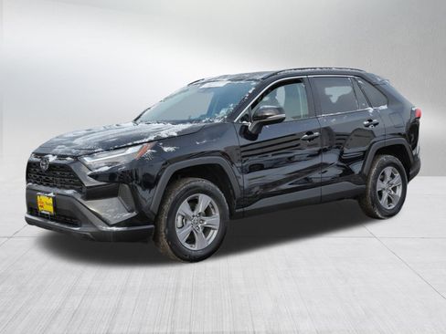 Certified 2025 Toyota RAV4 XLE image 3