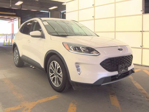 Used 2022 Ford Escape SEL FWD image 6