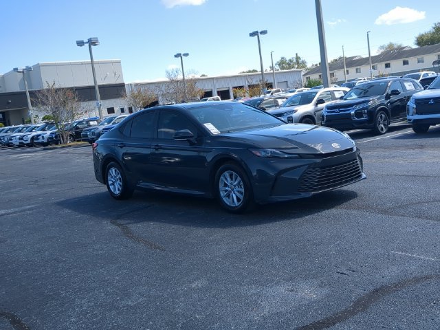 Used 2026 Toyota Camry LE FWD image 4