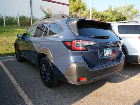 Used 2024 Subaru Outback Onyx Edition AWD/4WD image 5