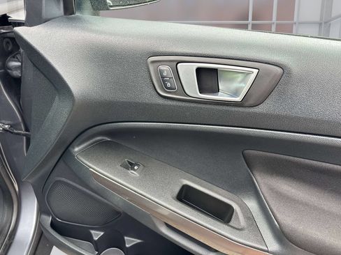Used 2019 Ford EcoSport SE AWD/4WD image 15