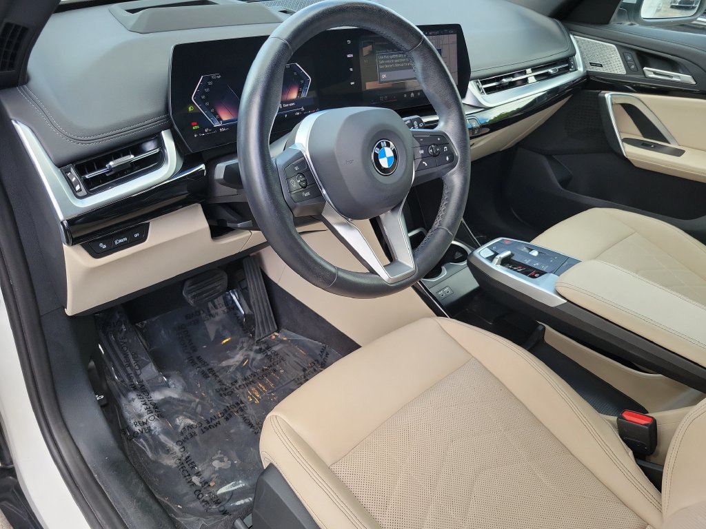 Used 2024 BMW X1 xDrive28i w/ Premium Package AWD/4WD image 27