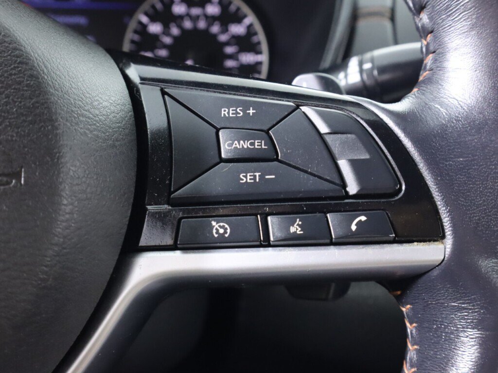 Used 2019 Nissan Altima 2.5 SR FWD image 13