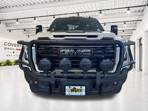 New 2026 GMC Sierra 2500 AT4X w/ AT4X AEV Edition AWD/4WD image 3