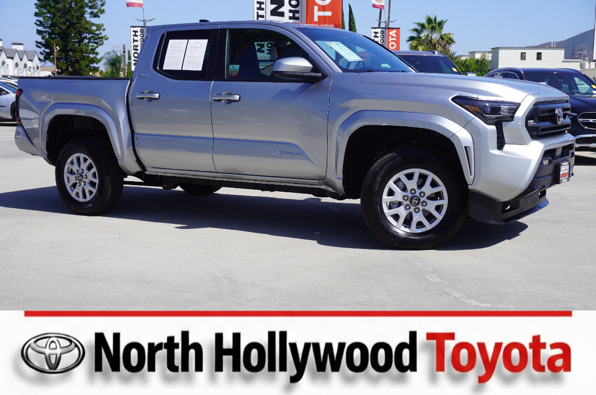 Certified 2026 Toyota Tacoma SR5 AWD/4WD image 1