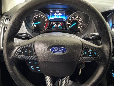 Used 2015 Ford Focus SE image 15