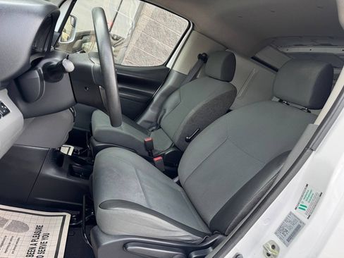 Used 2020 Nissan NV200 SV w/ Back Door Glass Package FWD image 8