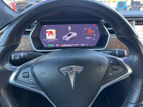 Used 2018 Tesla Model S 100D AWD/4WD image 36