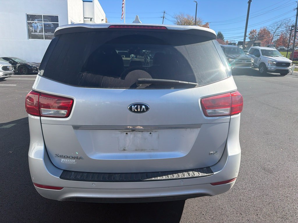 Used 2018 Kia Sedona EX FWD image 7