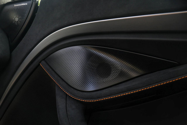 Used 2025 McLaren 750S RWD image 29