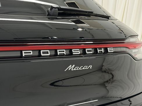 New 2026 Porsche Macan AWD/4WD image 61