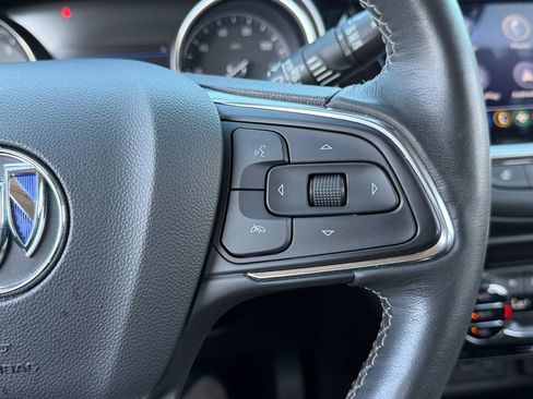 Used 2022 Buick Encore GX Select AWD/4WD image 18