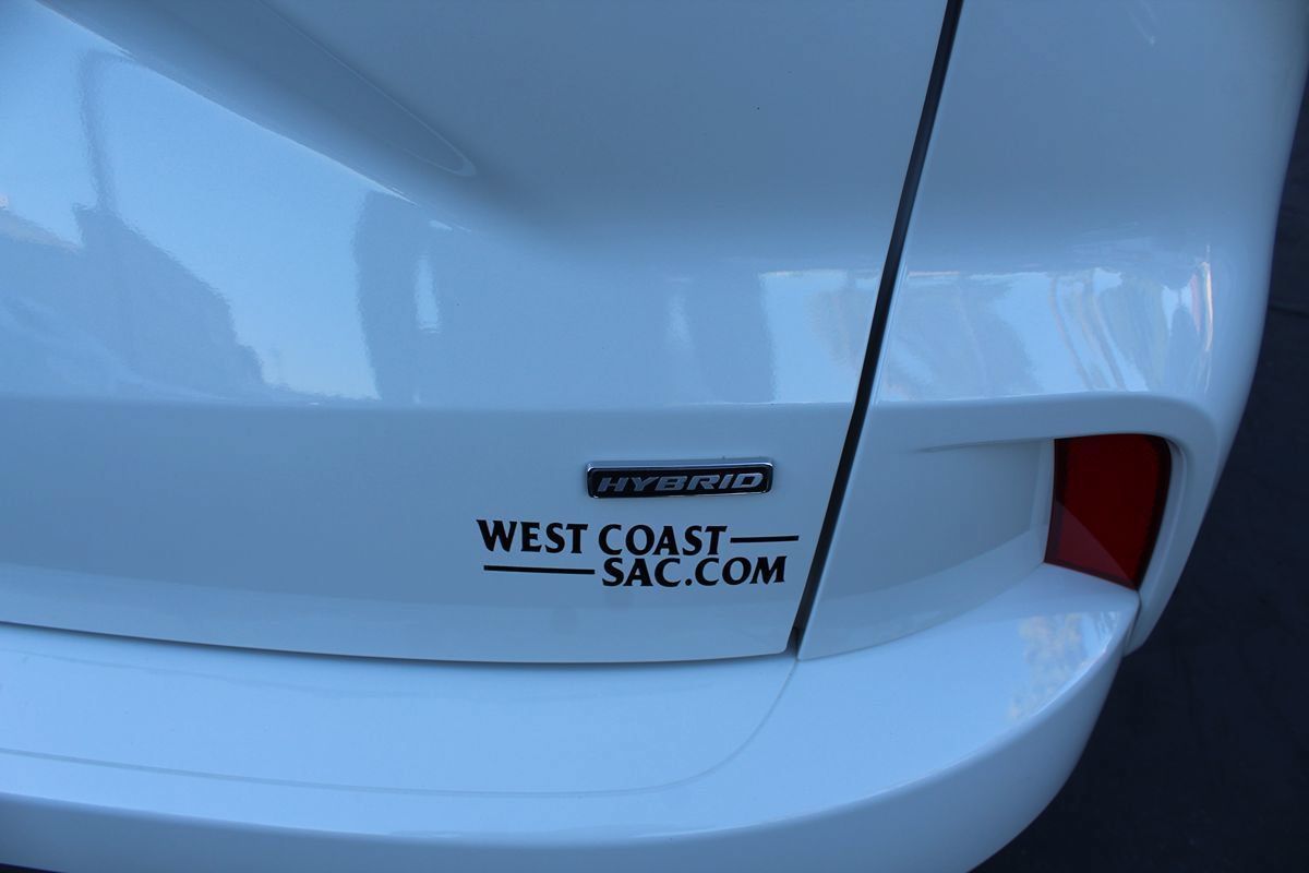 Used 2024 Ford Escape ST-Line w/ Equipment Group 301A FWD image 15
