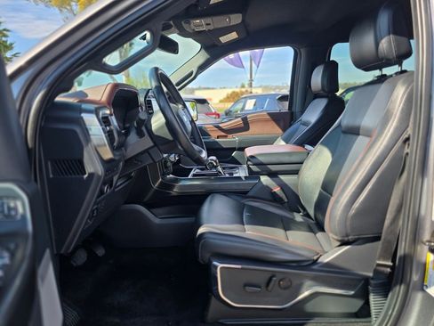 Used 2023 Ford F150 Lariat image 11