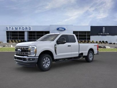 New 2025 Ford F250 XLT w/ FX4 Off-Road Package