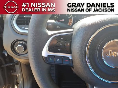 Used 2021 Jeep Renegade Sport AWD/4WD image 13