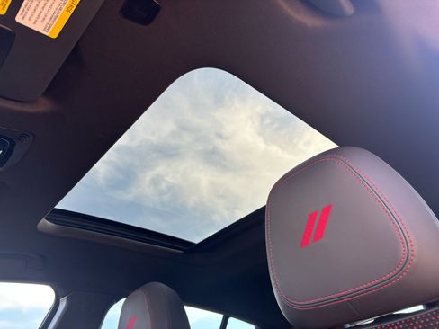 Used 2024 Dodge Hornet R/T Plus image 32