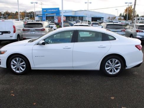 Used 2022 Chevrolet Malibu LT image 4