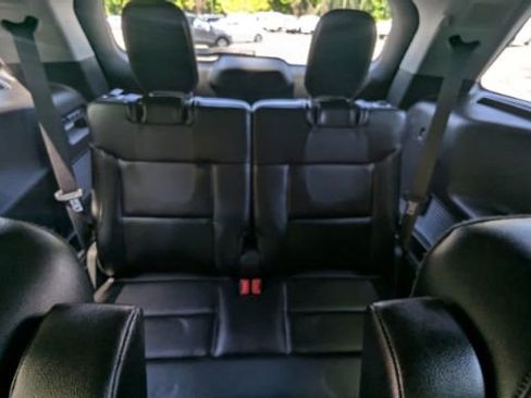 Used 2023 Ford Explorer Limited w/ Equipment Group 301A AWD/4WD image 22