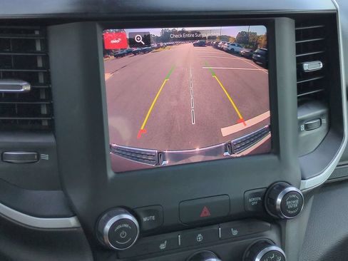 Used 2023 RAM 1500 Big Horn AWD/4WD image 19