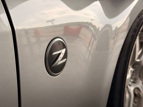 Used 2004 Nissan 350Z Touring w/ Aerodynamics Pkg RWD image 25