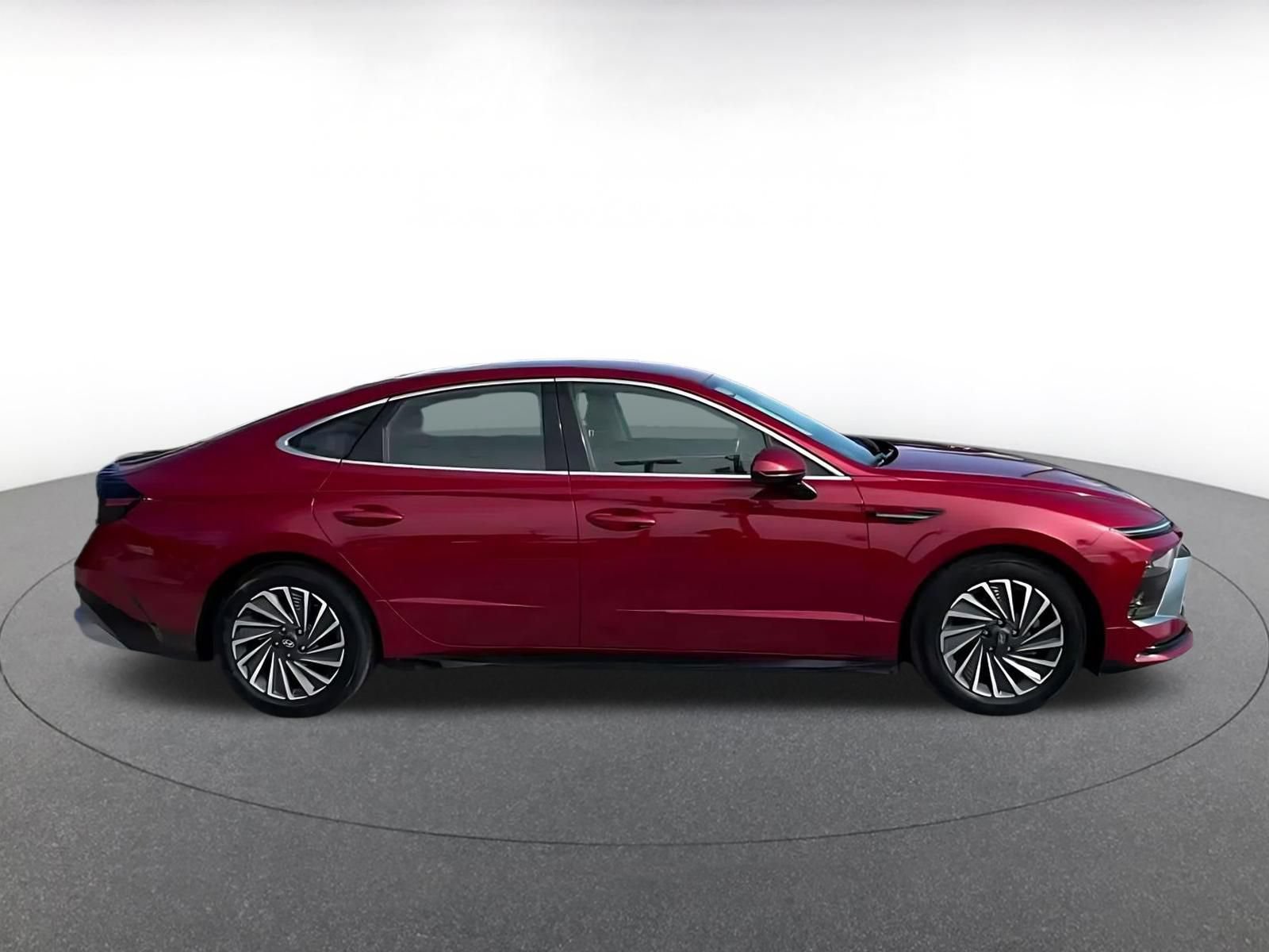 Used 2025 Hyundai Sonata SEL FWD image 15